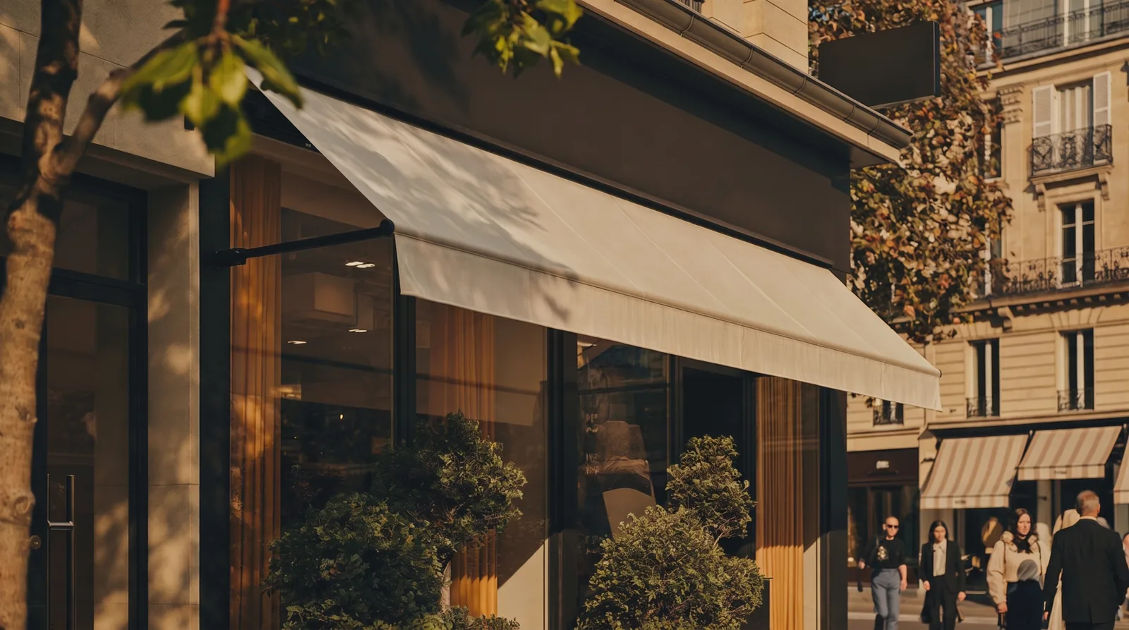 Boutiques et commerces d'une rue de Boulogne-Billancourt